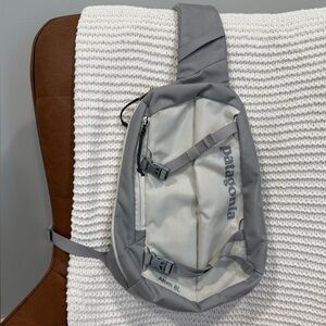 PATAGONIA ATOM SLING BAG 8L